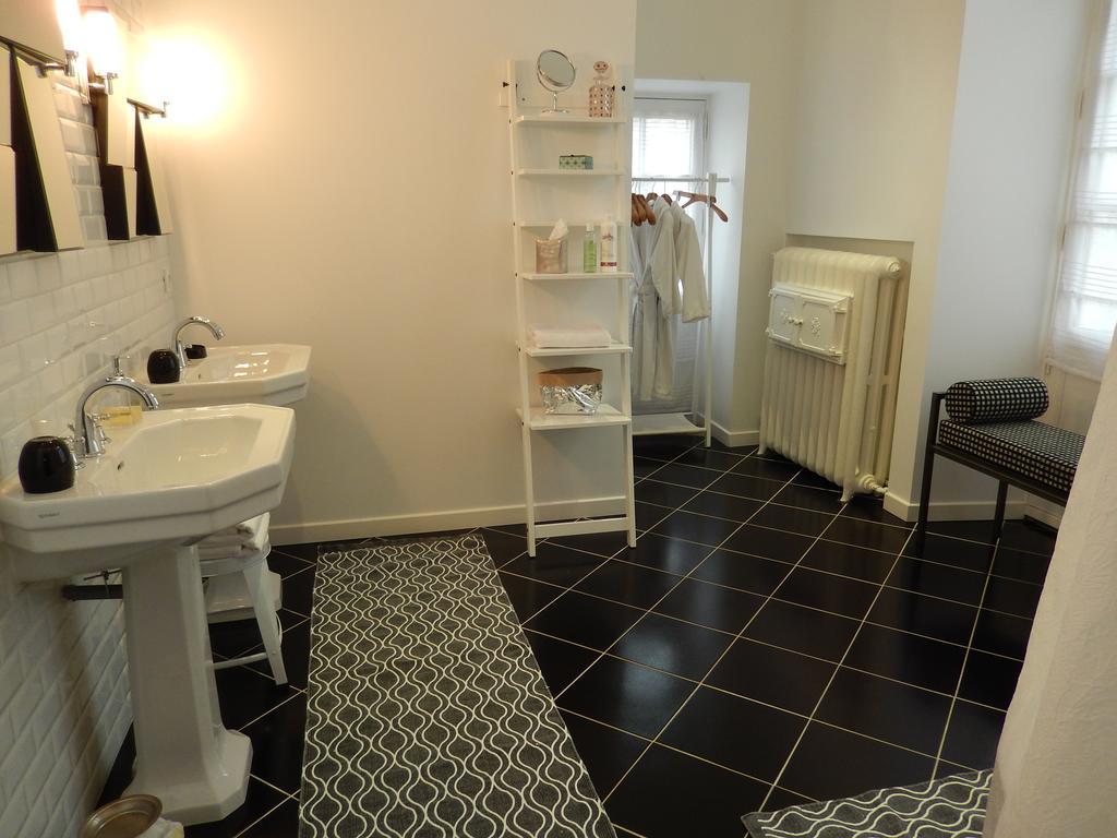 Maison Bossoreil Bed & Breakfast Angers Dış mekan fotoğraf